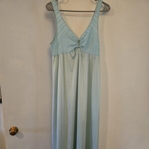 Vintage Elegant Light Blue Night Dress